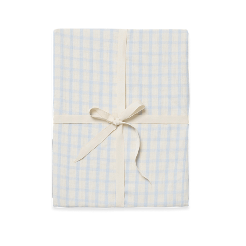 Garbo & Friends Musselin Fixleintuch 70 x 140 cm Gingham Sky Blue