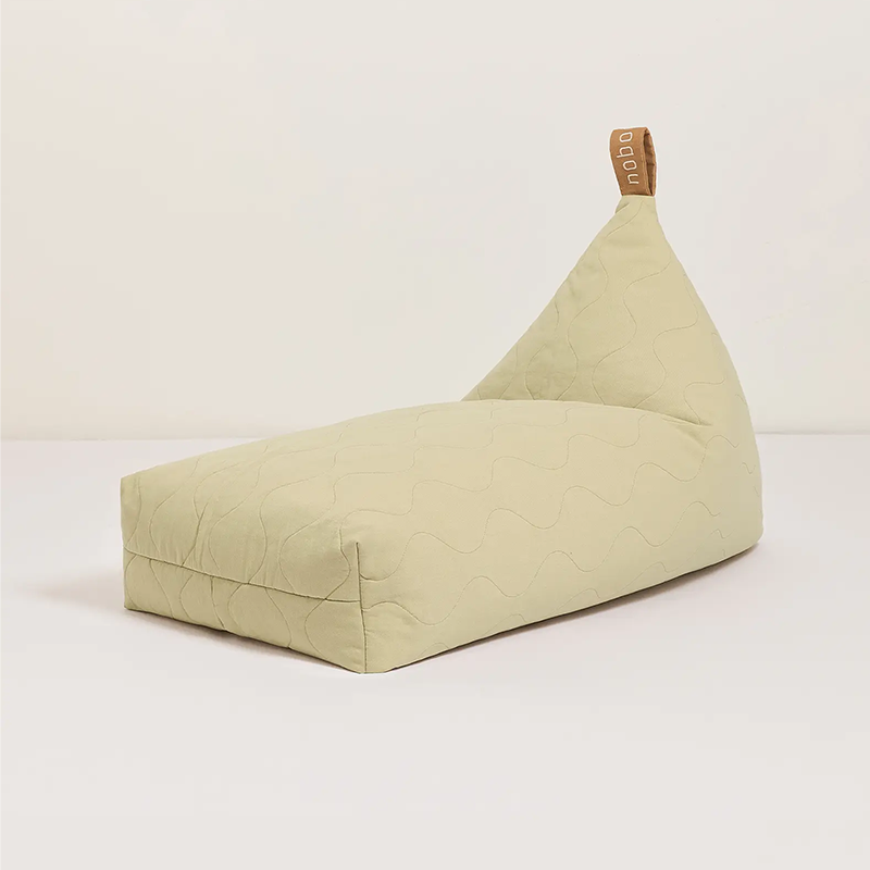 Gesteppter Sitzsack in hellem Grün von Nobodinoz