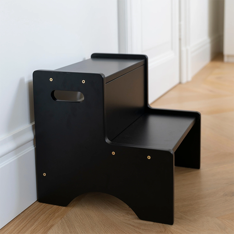 Nofred Tritthocker &#39;Form&#39; Black