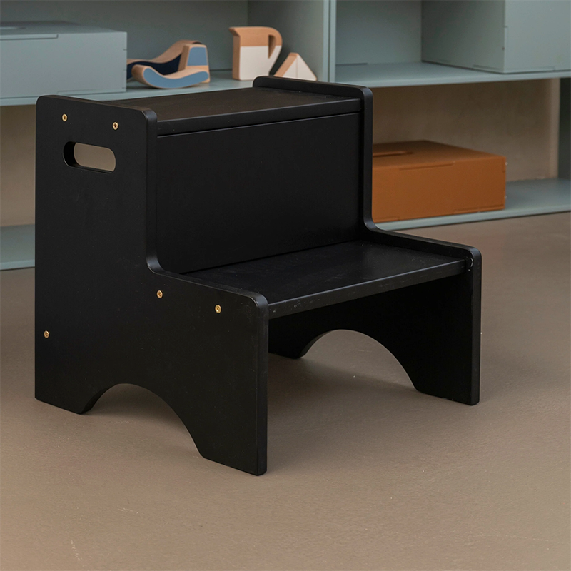 Nofred Tritthocker &#39;Form&#39; Black