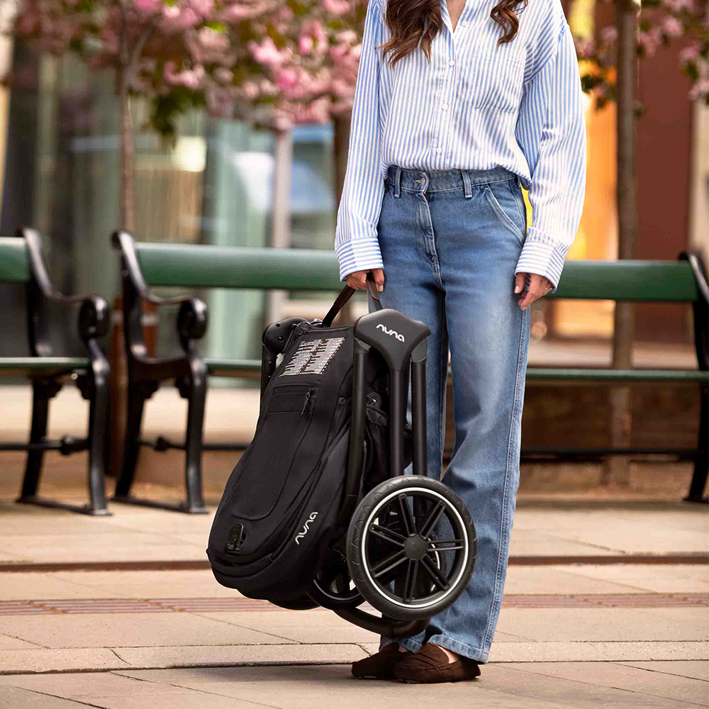 NUNA Triv lx  Caviar