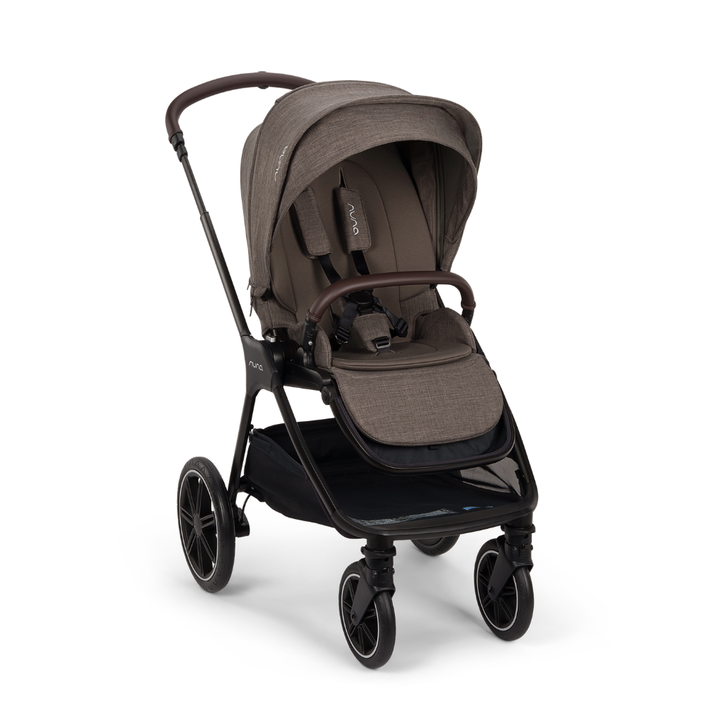 Nuna Triv lx in Chestnut mit Sitz frontal