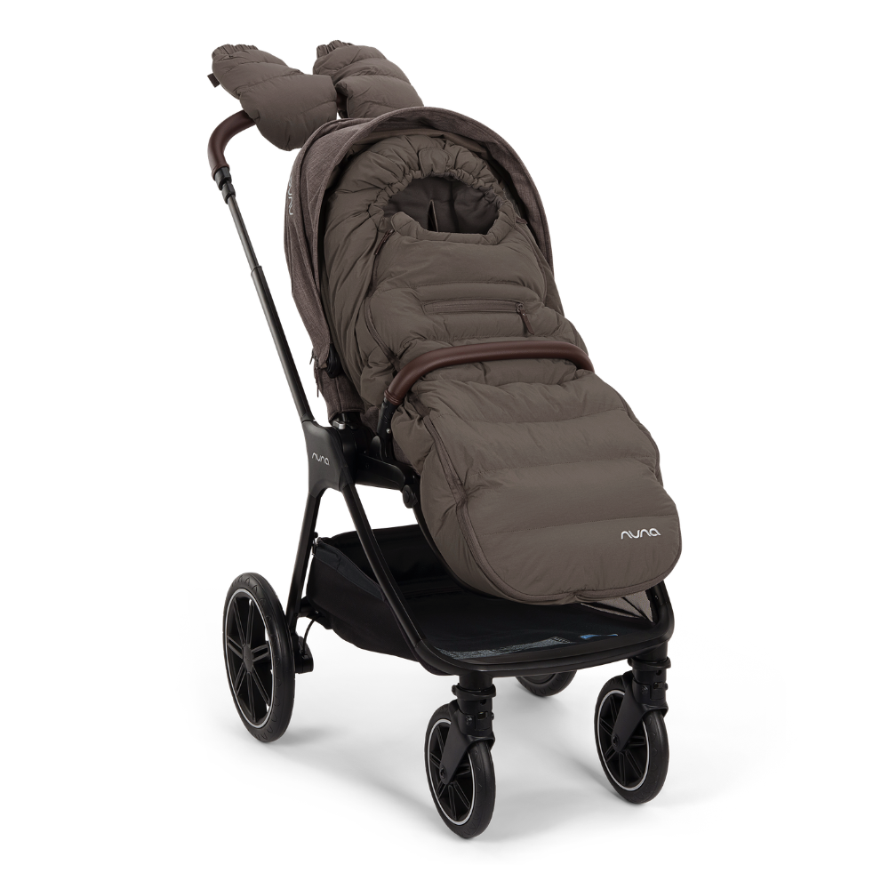 NUNA Triv lx All-in-One Set in Chesnut mit Winterset. Fusssack und Kinderwagen-Handschuhe 
