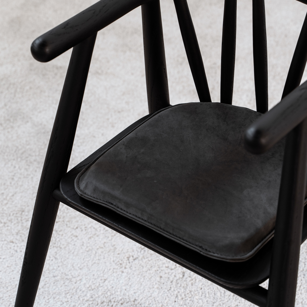 Oaklings  Sitzkissen aus Leder &#39;Scarlet&#39; Anthracite