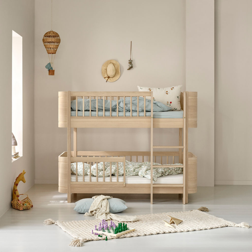 Oliver Furniture  Umbauset Wood  Mini+ 2 Juniorbetten zum halbhohen Etagenbett  Eiche