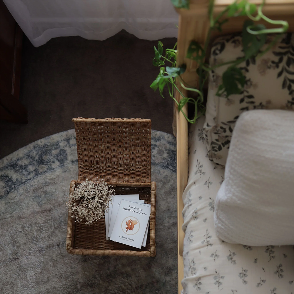 Olli Ella  Hocker &#39;Petal Storie&#39; Natural