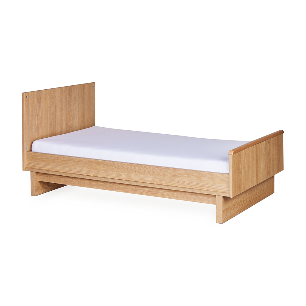 Quax Babybett- und Kinderbett 70 x 140 &#39;Kyo&#39; Honey Ash