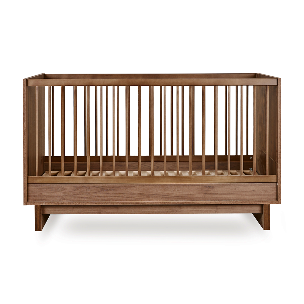 Quax Babybett- und Kinderbett 70 x 140 &#39;Kyo&#39; Walnut