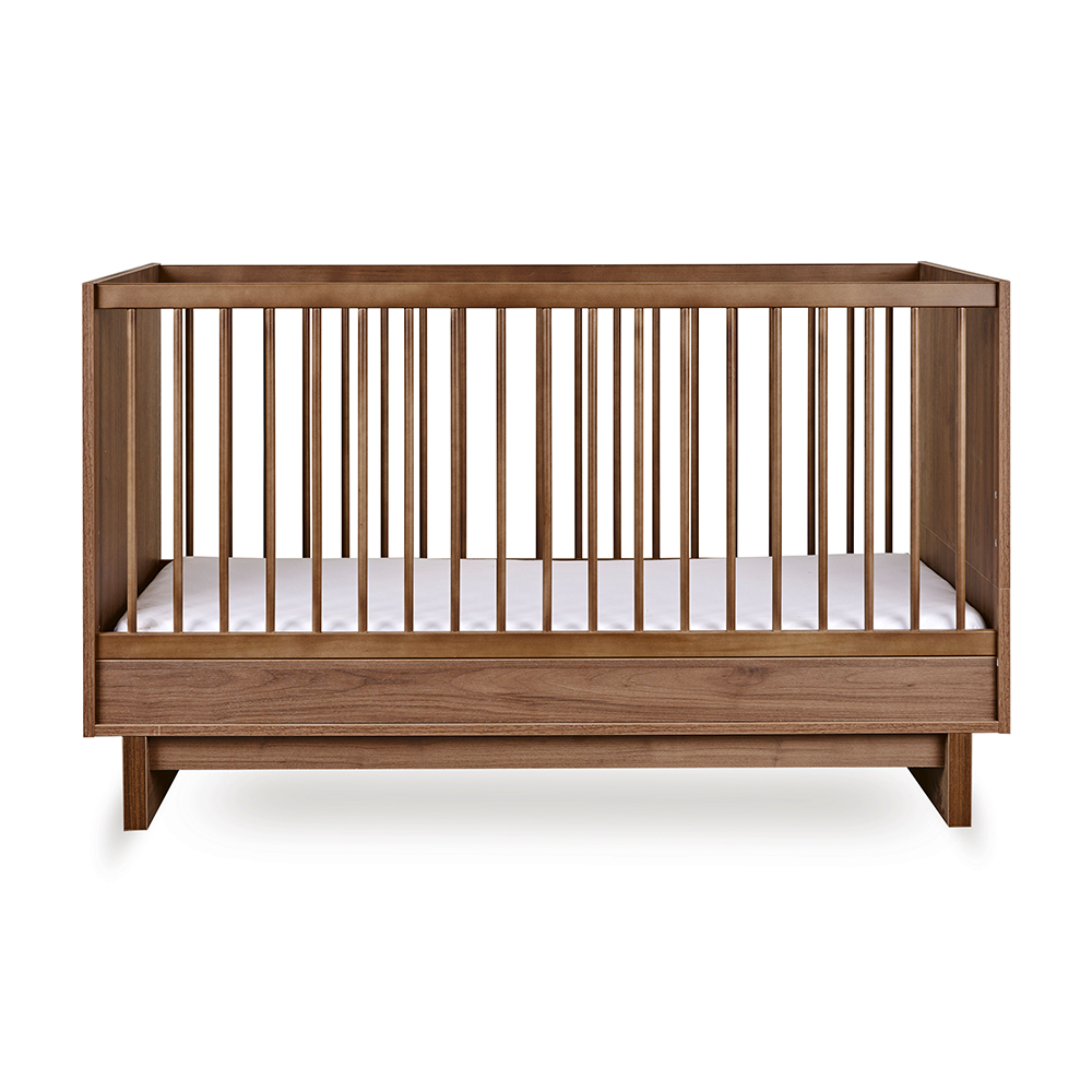 Quax Babybett- und Kinderbett 70 x 140 &#39;Kyo&#39; Walnut