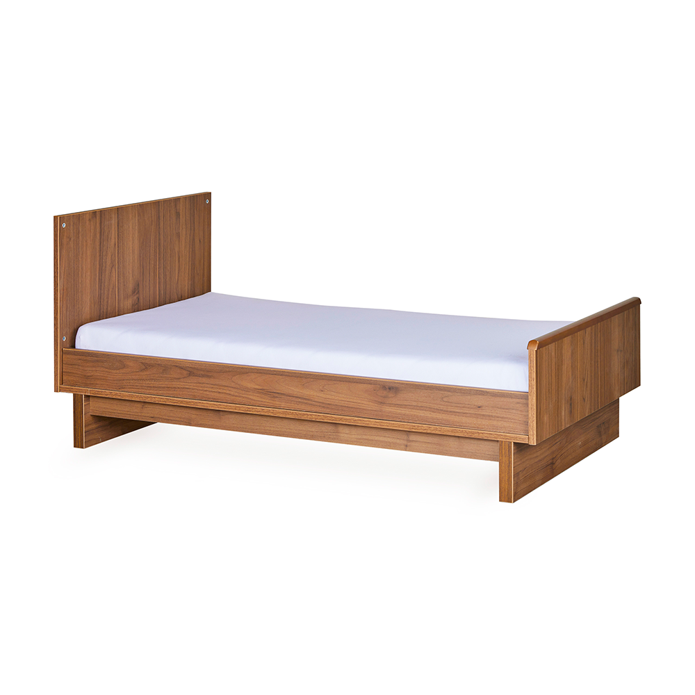 Quax Babybett- und Kinderbett 70 x 140 &#39;Kyo&#39; Walnut
