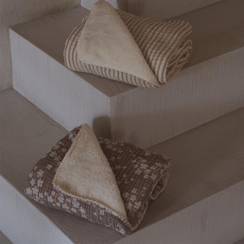 Quax Teddydecke für Neugeborene &#39;Natural Collection&#39; Blossom