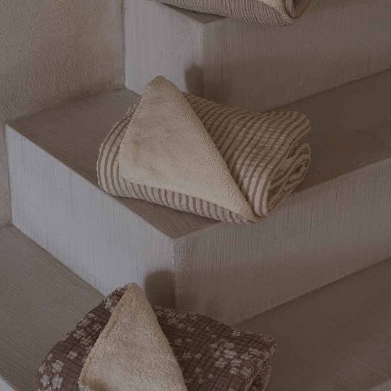 Quax Teddydecke für Neugeborene &#39;Natural Collection&#39; Stripes