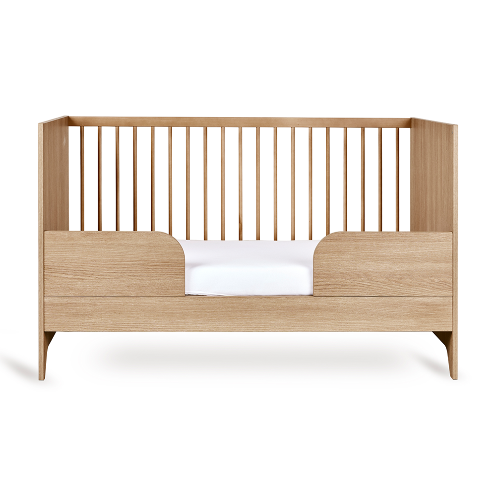 Quax Babybett- und Kinderbett 70 x 140 &#39;Tsugi&#39; Honey Ash