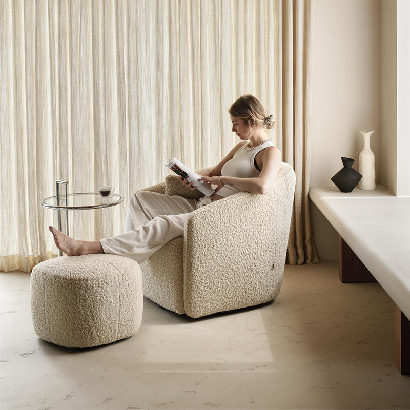 Quax Dreh- und schwenkbarer Stillsessel &#39;Gomi&#39; Sheep