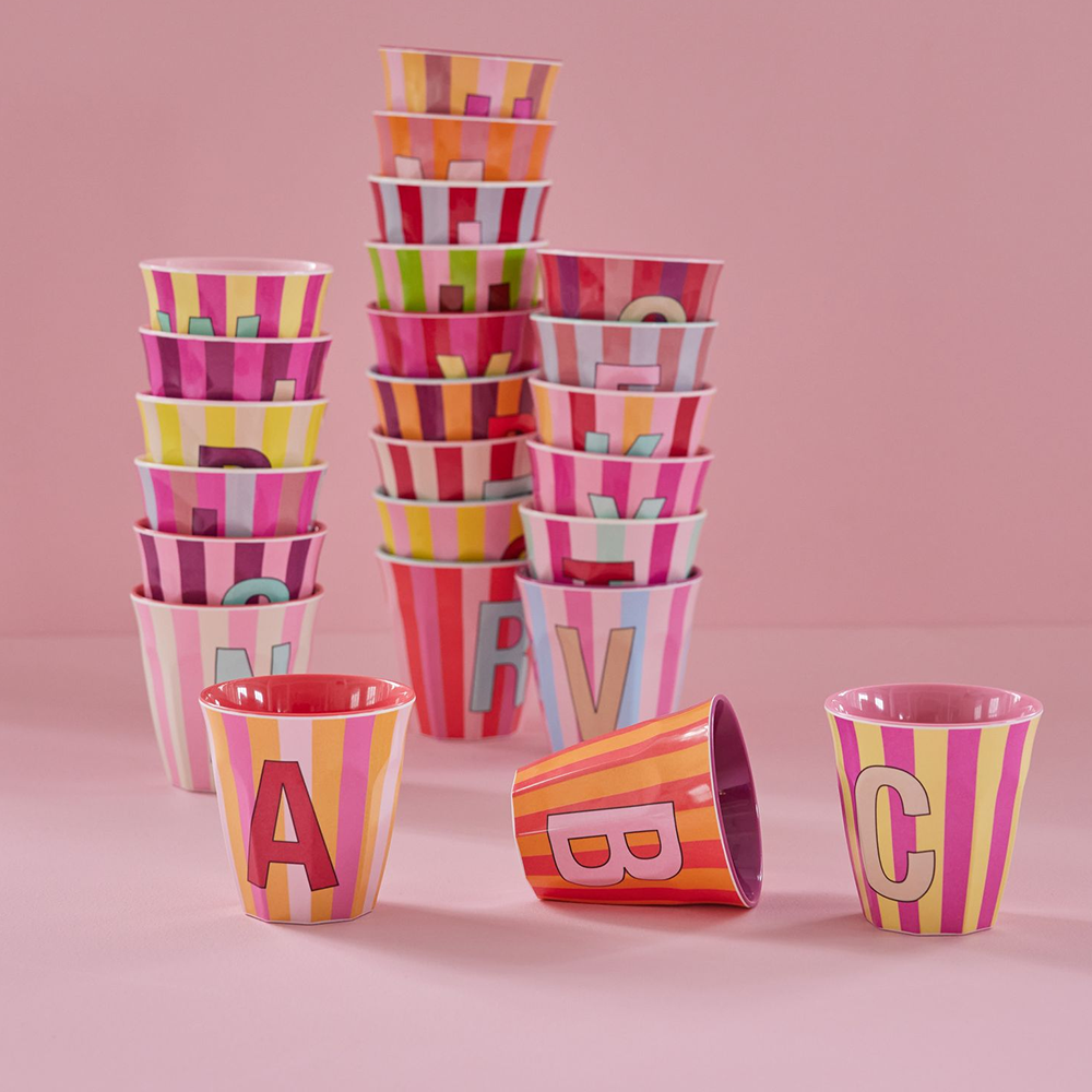 Rice  Melamin Becher Mittel 'Buchstabe E' Multicolor Stripes Mint - Online MY SNOWFLAKE