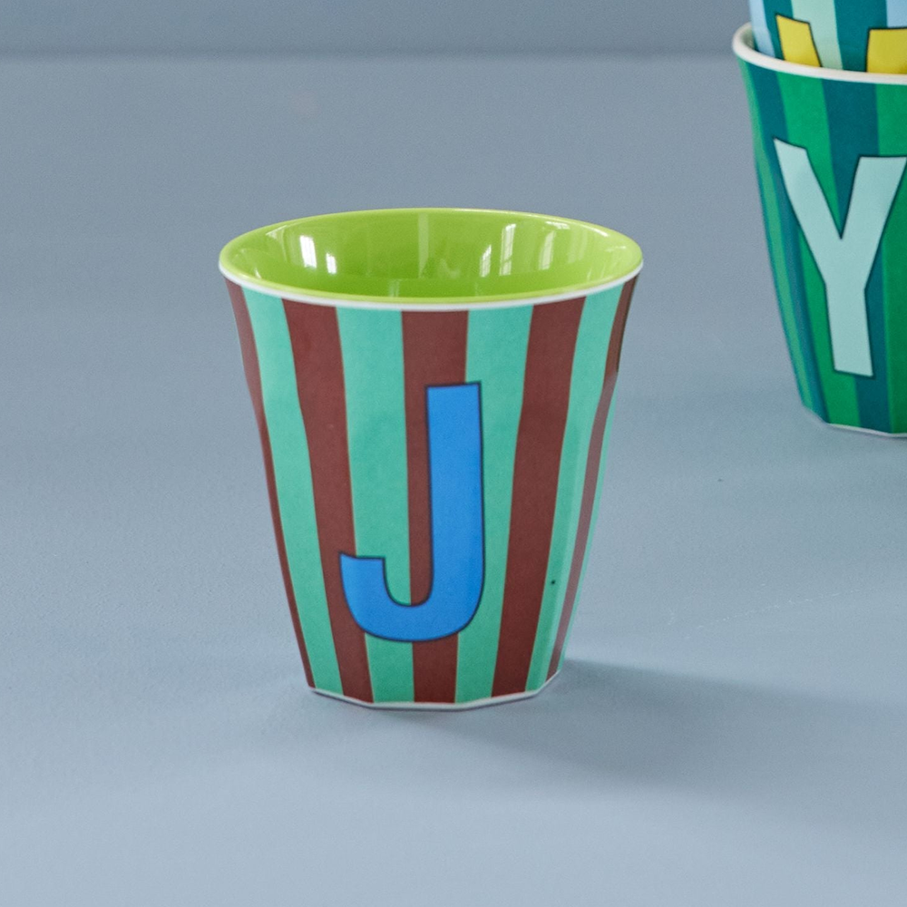 Rice  Melamin Becher Mittel &#39;Buchstabe J&#39; Multicolor Stripes Green