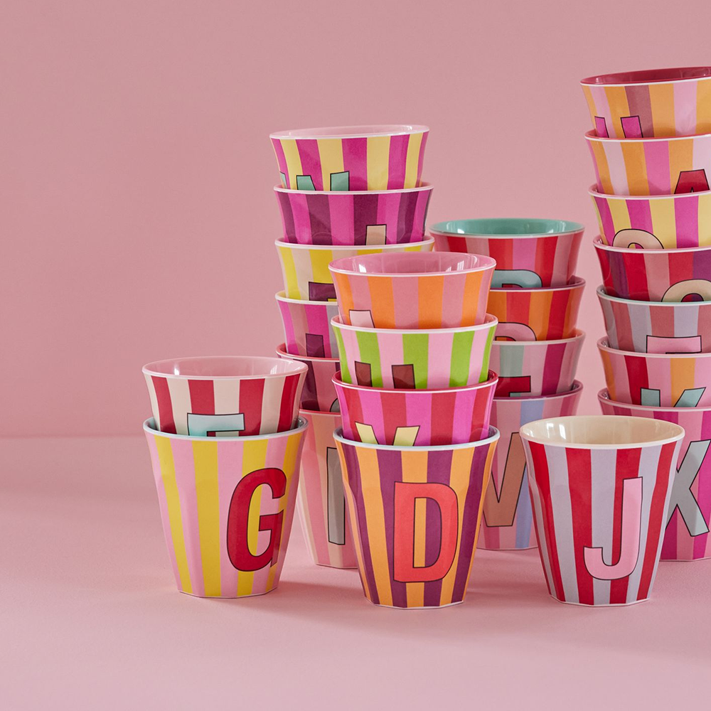 Rice  Melamin Becher Mittel 'Buchstabe Z' Multicolor Stripes Pink