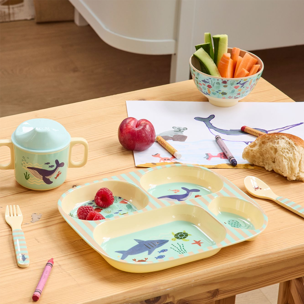 Assiette pour enfants en mélamine Rice à 4 compartiments « Ocean » bleue
