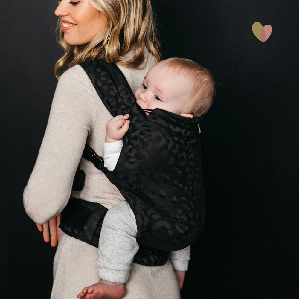 Sandiia Babytrage Tiimeless Leodiia Black - Online MY SNOWFLAKE