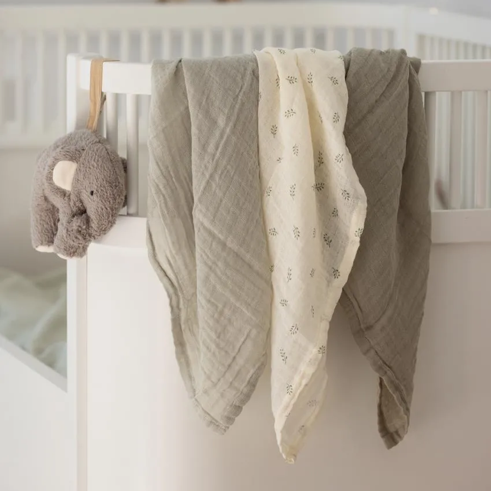 Sebra Musselin-Spucktuch 3-er Pack Sophora Leaves, Mist Green - Online MY SNOWFLAKE