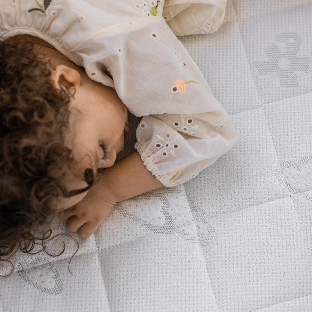 Sebras Baby and Junior Bed Classic White