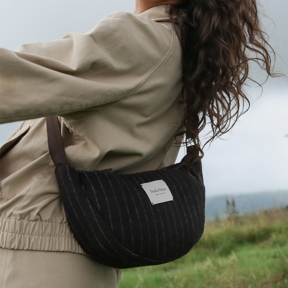 Studio Noos Gürteltasche für Erwachsene 'Flannel' Brown Chalkstripe