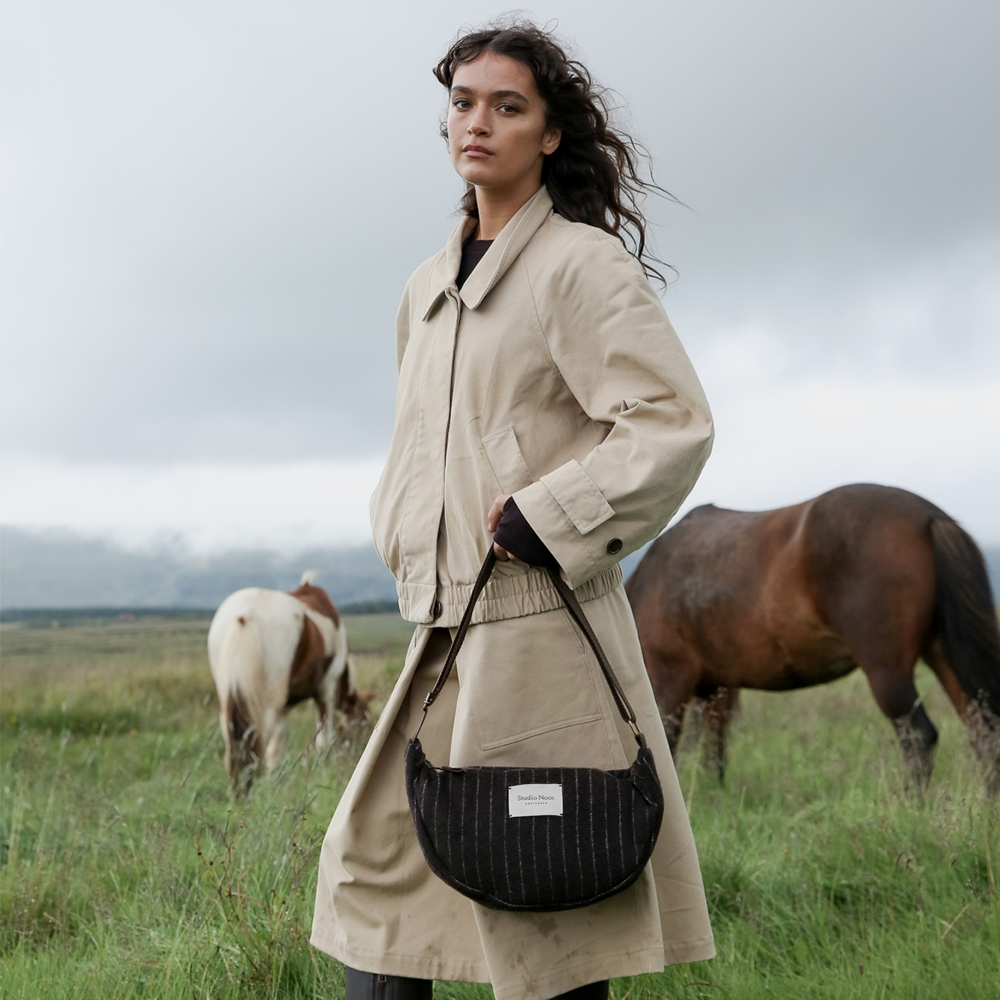 Studio Noos Gürteltasche für Erwachsene 'Flannel' Brown Chalkstripe