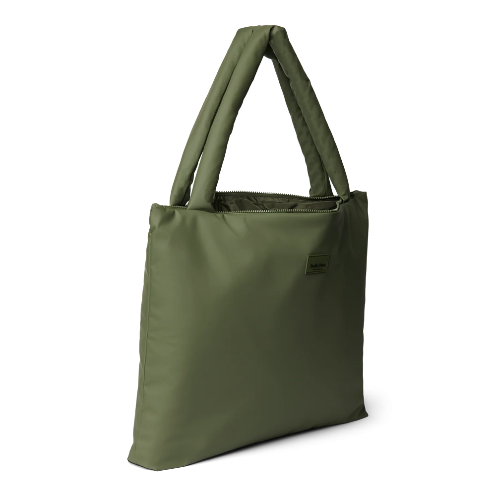 Studio Noos  Tragetasche 'Rain Puffy Mom Bag' Grün