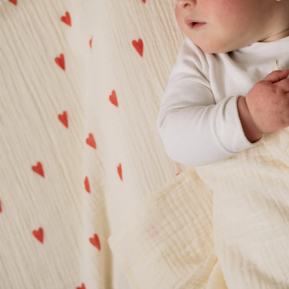 Studio Noos Mulltuch 'Hearts' 70 x 70 cm Beige - Online MY SNOWFLAKE
