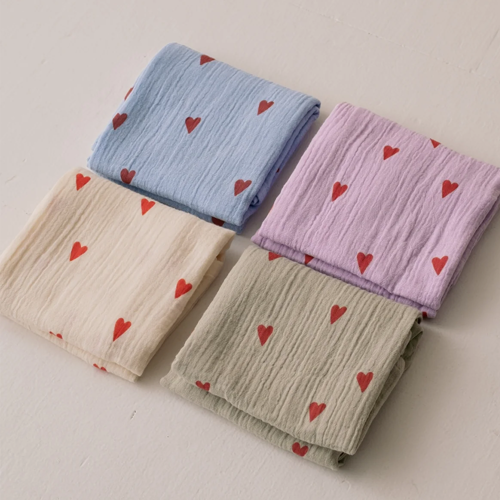 Studio Noos Mulltuch 'Hearts' 70 x 70 cm Beige - Online MY SNOWFLAKE