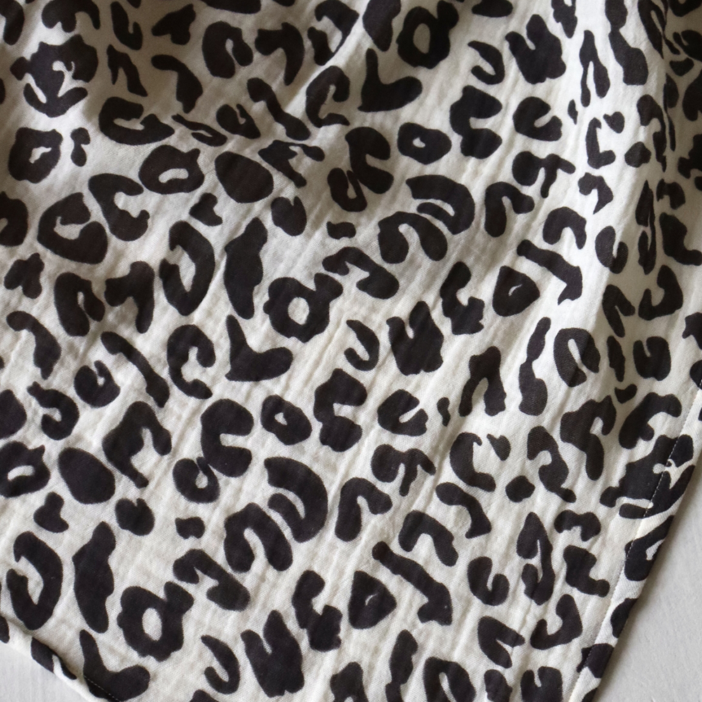 Studio Noos Swaddle 70 x 70 cm Holy Cow