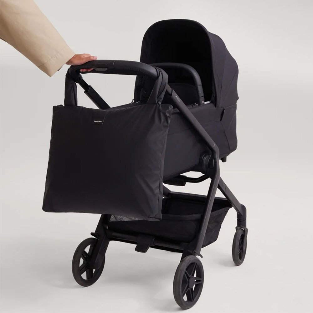 Studio Noos  Tragetasche 'Rain Puffy Mom Bag' Schwarz