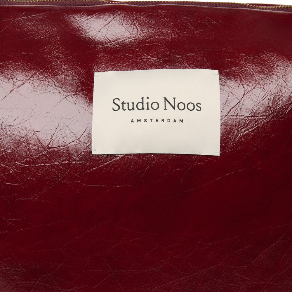 Studio Noos Wickeltasche Veganes Leder Burgundy Red