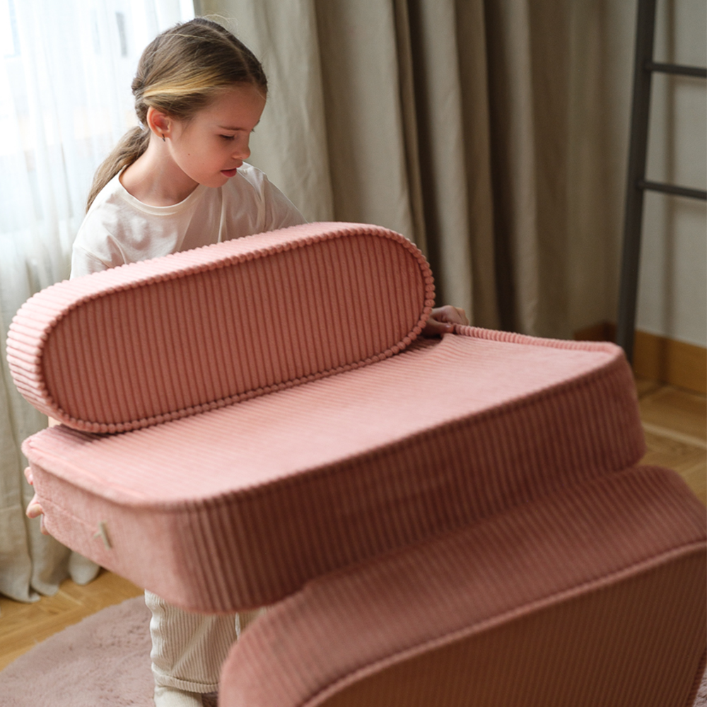 Wigiwama Aufklappbarer Kindersessel  &#39;Flip Chair&#39; Pink Mousse
