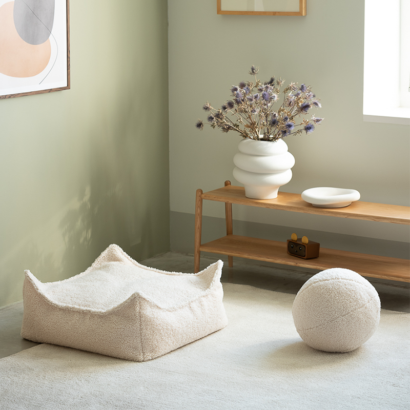 Wigiwama  Quadratischer Ottoman Cream White