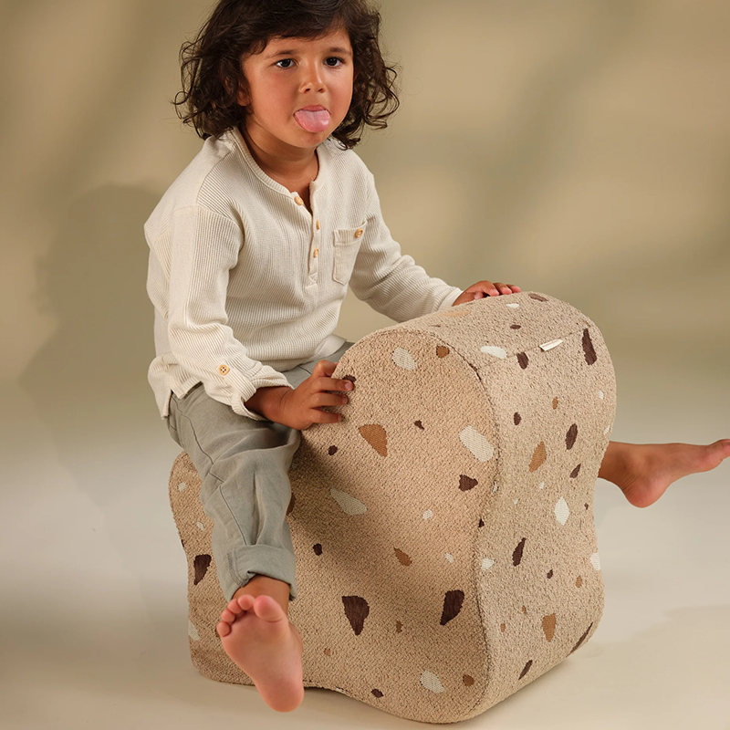 Wigiwama  Sitzhocker  &#39;Terrazzo Cloud&#39; Sand
