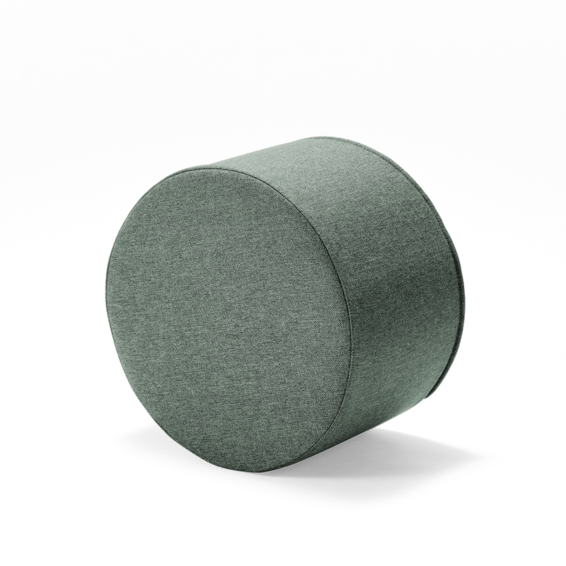 Wonderwuzz Hocker Peng Pouf Peng in der Farbe Benjamin Grünchen. Kann als Beistelltisch oder Pouf verwendet werden. 