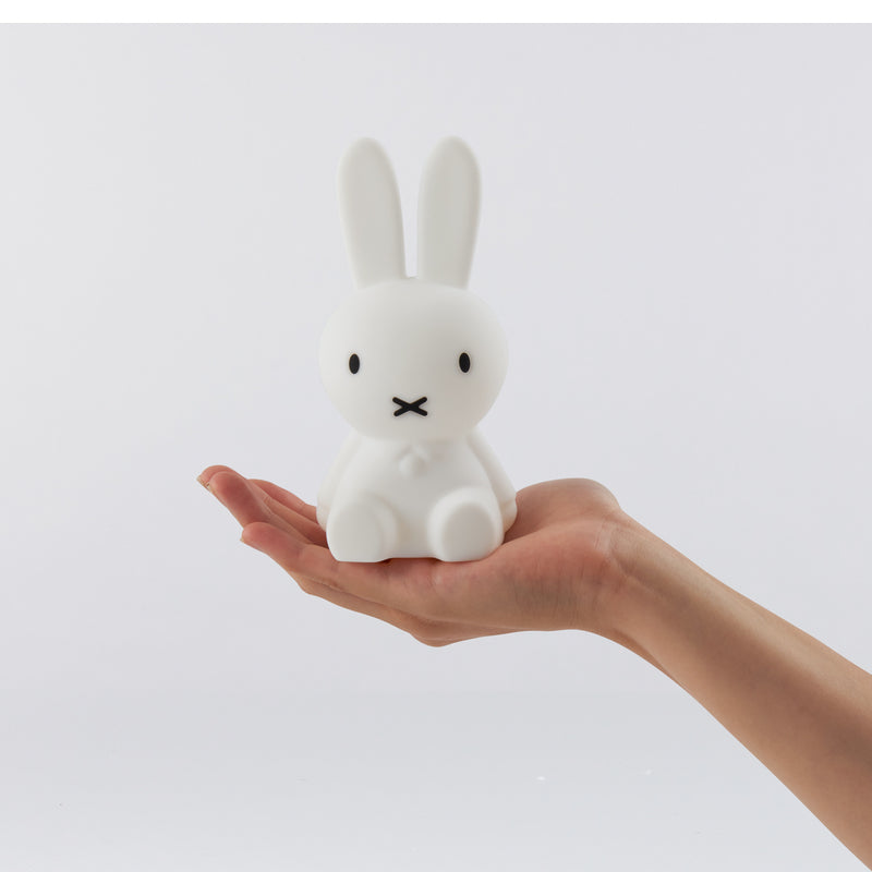 Mr. Maria  Bundle Of Light Miffy Lampe  Weiss