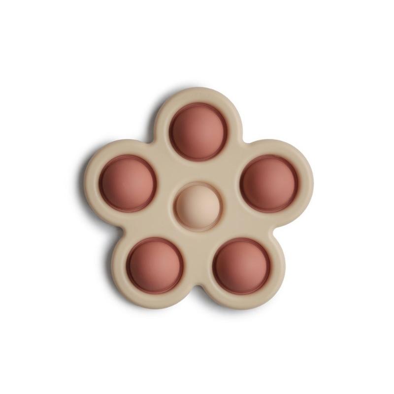 Mushie  Silikon 'Pop it' Blume  Rose/ Blush/ Shifting Sand - Online MY SNOWFLAKE