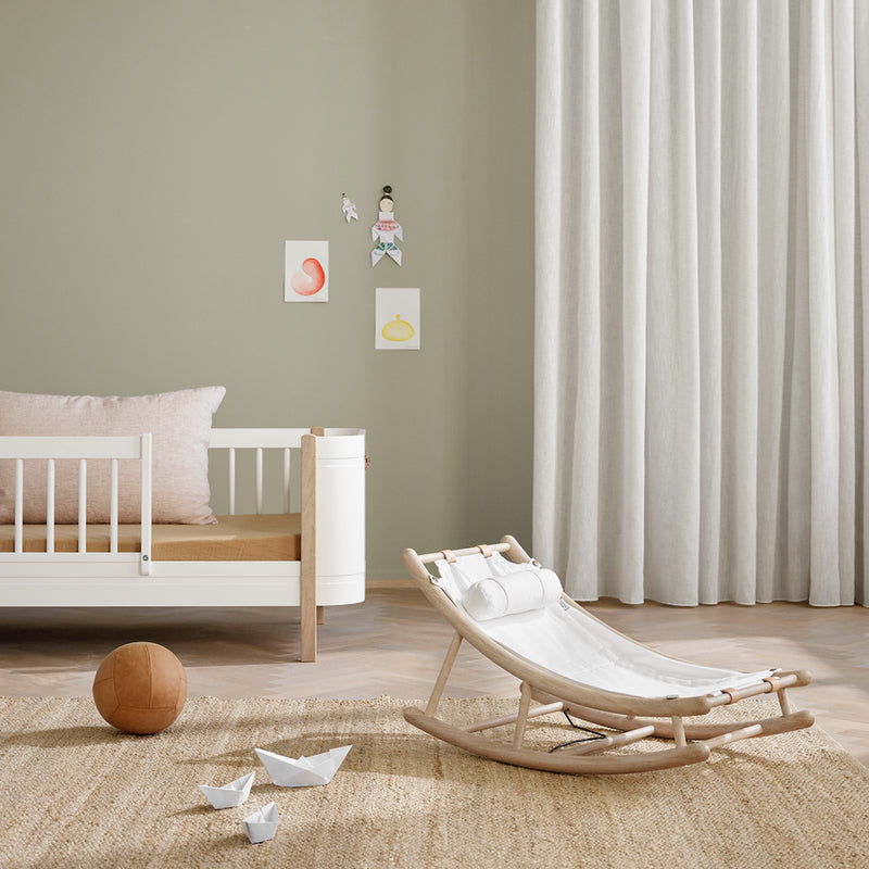 Oliver Furniture  Wood Baby- und Kleinkindwippe  Eiche/Weiss