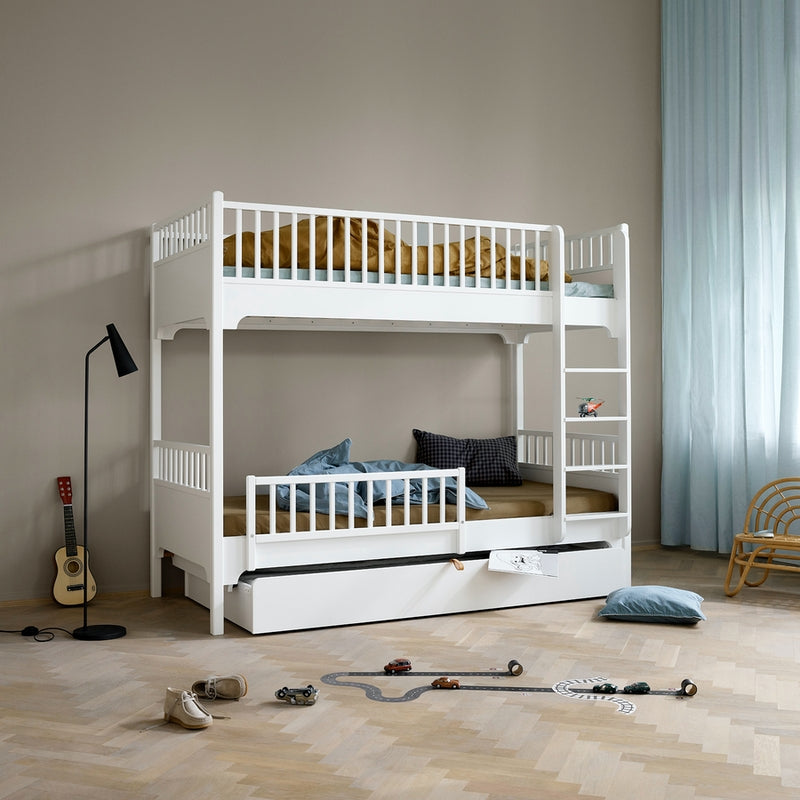 Oliver Furniture &lt;br/&gt; Umbauset Seaside &lt;br/&gt; Halbhohes Hochbett zum Etagenbett mit gerader Leiter &lt;br/&gt; Weiss