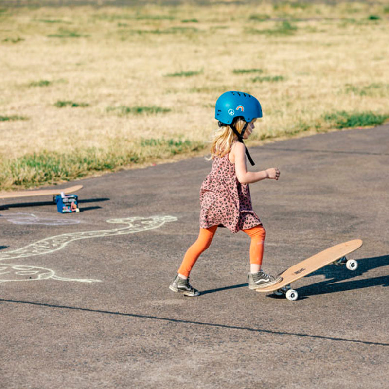 NEMO BOARDS BroTection Skateboard-Helm im Dino-Design