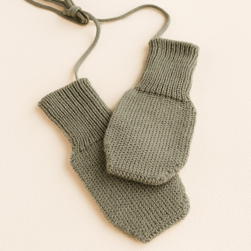 Hvid  Baby Strickfäustlinge/Handschuhe  Artichoke