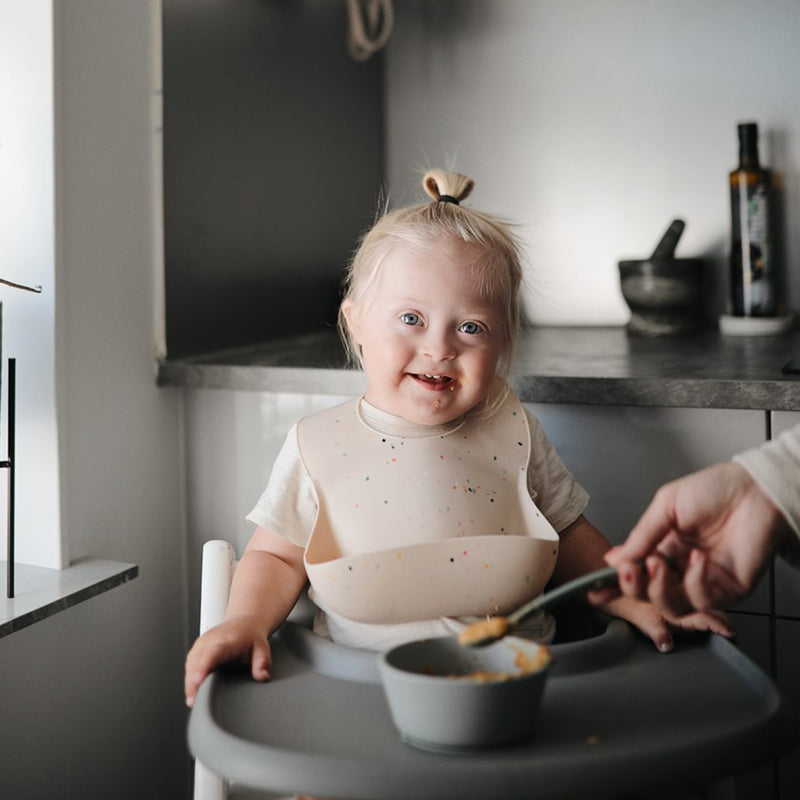 Mushie  Silikon Schüssel mit Saugnapf  Dried Thyme