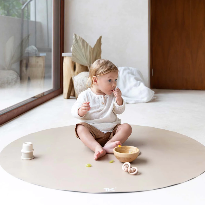 ToddleKind – Bodenschutzmatte Splat Mat unifarben aus der Serie &quot;Naturals&quot; in tollem beige &quot;Sandstone&quot;