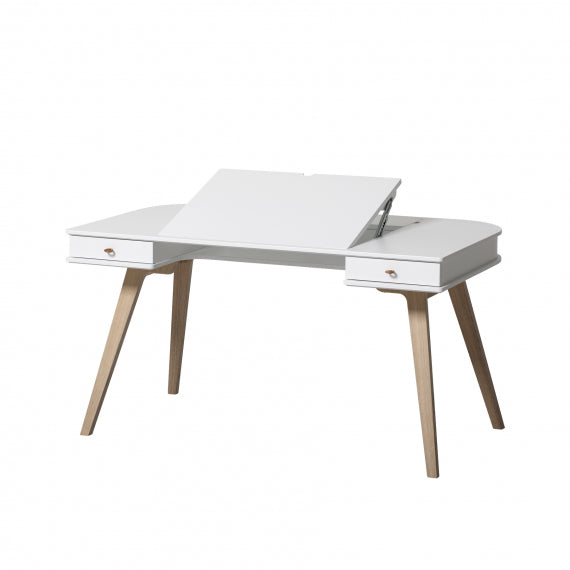 Oliver Furniture  Kinder Schreibtisch Wood 66cm &amp; Armlehnstuhl Set  Weiss/Eiche