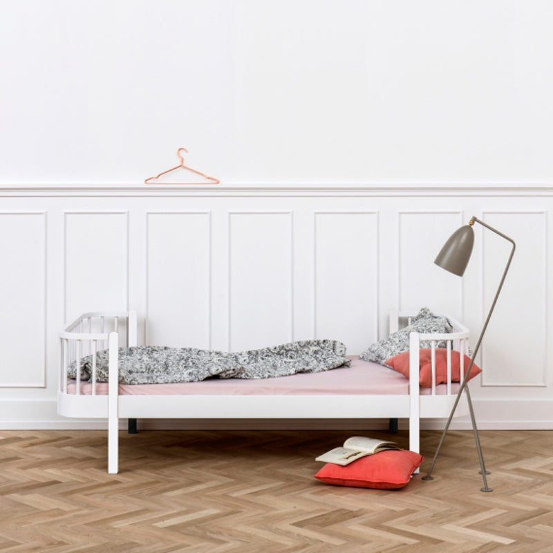 Oliver Furniture  Umbauset Wood Halbhohes Hochbett zum Einzelbett  Weiss