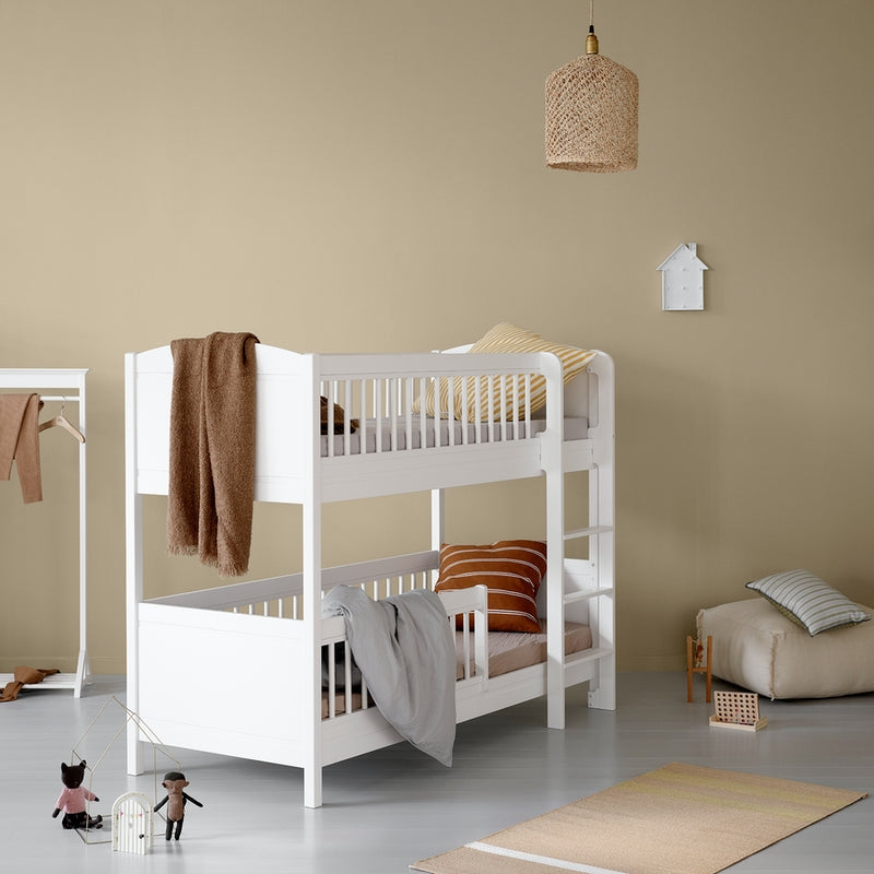 Oliver Furniture  Umbauset Seaside Lille+ Juniorbett zum halbhohen Etagenbett  Weiss